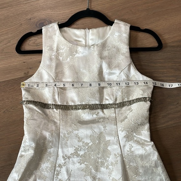 Jessica McClintock Girls Size 12 Beaded Floral Gown Dress Ivory Gold - Picture 11 of 14
